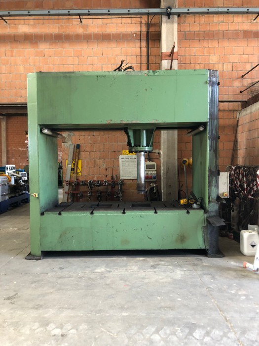 Used Double columns hydraulic press